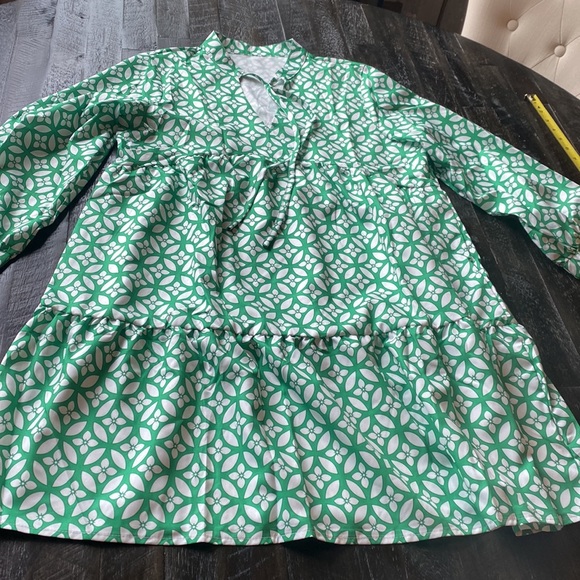 Women's Tunic Dress - Picture 4 of 6